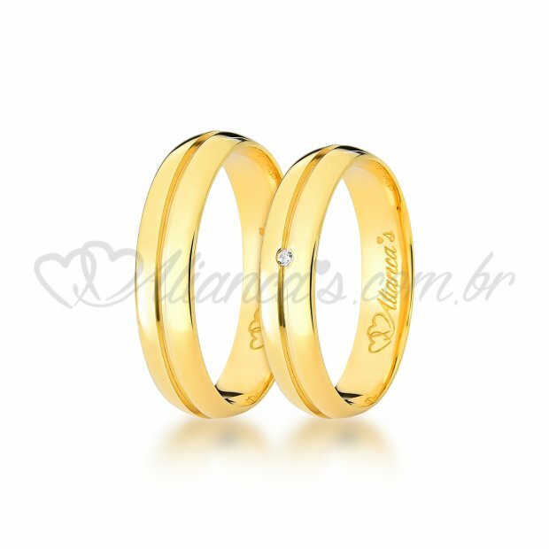 Par de alianas especiais de noivado e casamento com brilhante em ouro  18k - 750