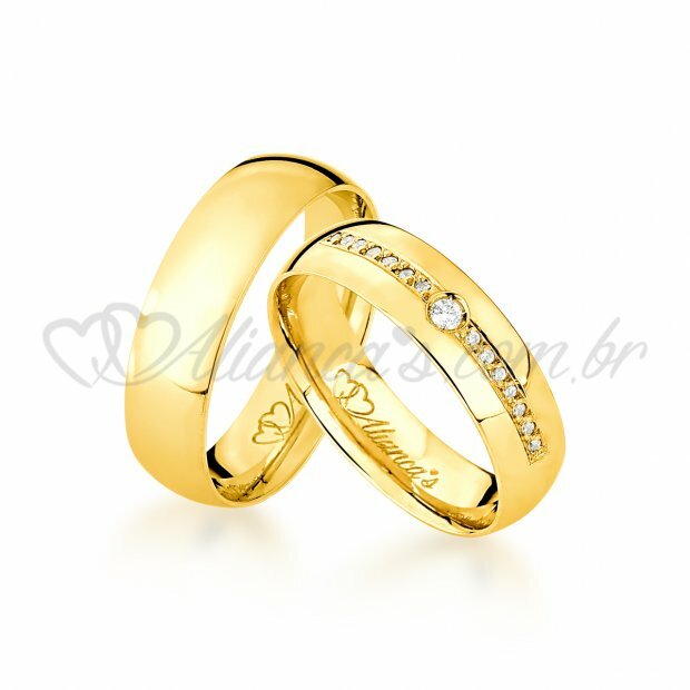 Par de alianas com brilhantes em ouro 18k - Acabamento Abaulado e Semi Anatmico.