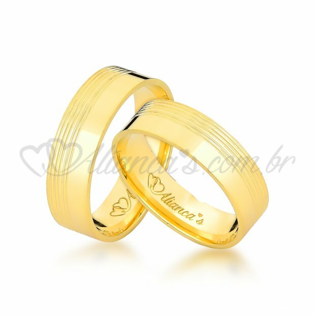 Par de alianas de noivado e casamento em ouro amarelo 18k - Acabamento semi anatmico e polido