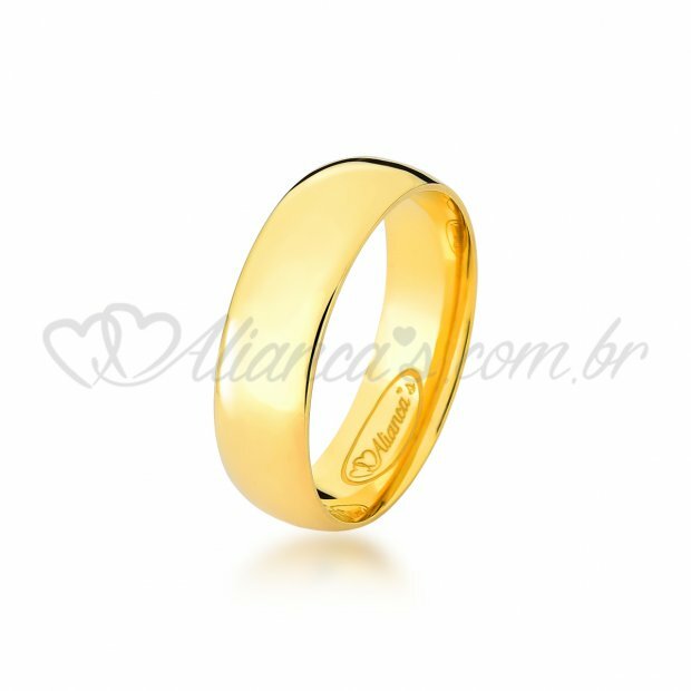 Par de alianas trabalhadas com brilhante em ouro amarelo 18k