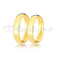 Alianças para casamento em ouro 18k - 750, modelo clássico, liso e polido.