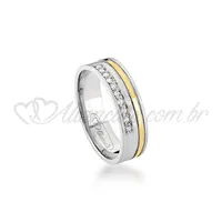 Aliança com brilhantes em ouro branco e amarelo 18k - Ideal para noivado e casamento.