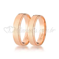 Par de alianças lisas de noivado e casamento em ouro rose 18K-  Acabamento semi anatômico e diamantado